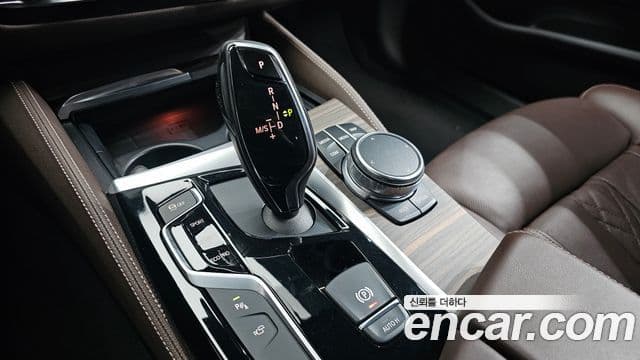 BMW 5시리즈 (G30) 530i M Sport Plus, 2018 9