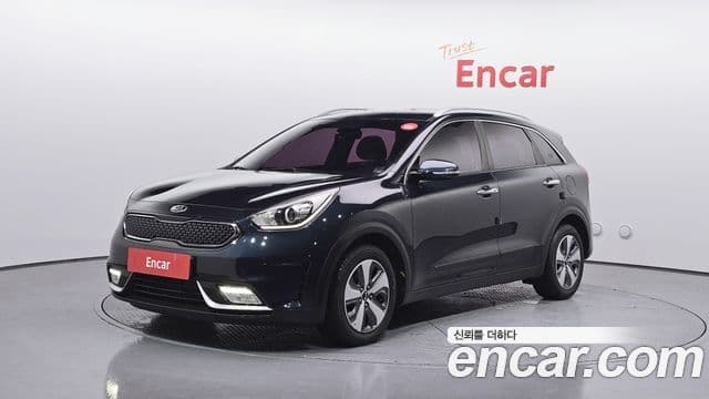 Kia Niro Prestige, 2018 1