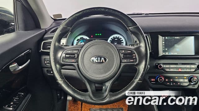 Kia Niro Prestige, 2018 17