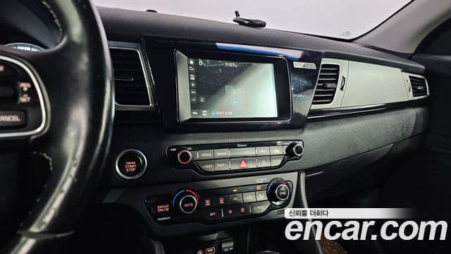 Kia Niro Prestige, 2018 18