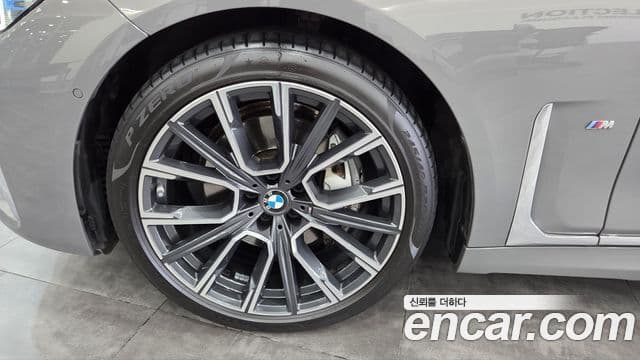 BMW 7시리즈 (G11) 740i M Sport, 2022 все фото
