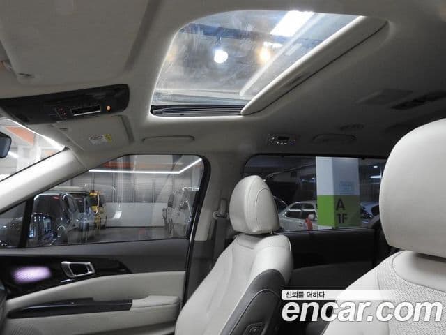 Kia Carnival 4세대 Signature, 2021 12