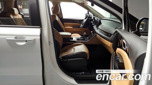 Kia Carnival 4세대 Prestige, 2023 11
