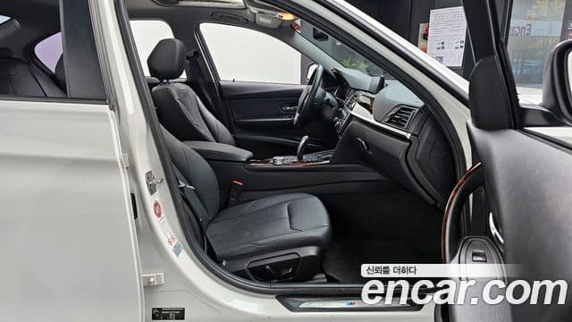 BMW 3시리즈 (F30), 2015 10