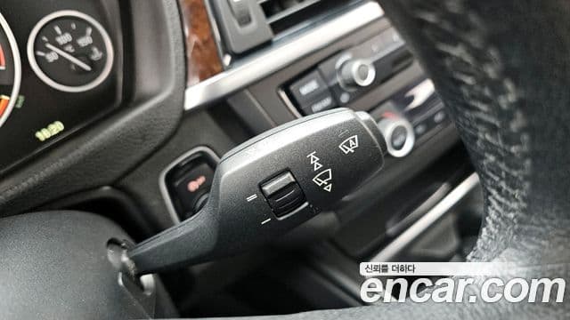 BMW 3시리즈 (F30), 2015 17