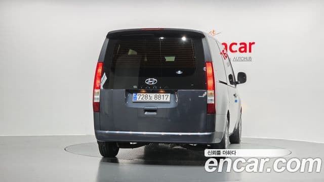 Hyundai Staria Modern, 2022 4