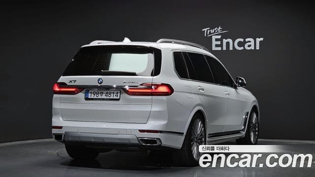 BMW X7 (G07) xDrive 40d Design Pure Excellence 6인승, 2022 2