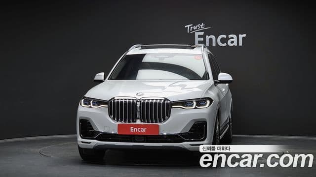 BMW X7 (G07) xDrive 40d Design Pure Excellence 6인승, 2022 3