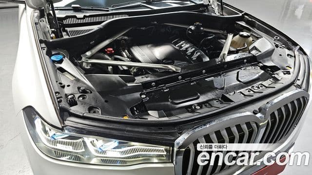 BMW X7 (G07) xDrive 40d Design Pure Excellence 6인승, 2022 6