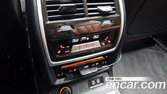 BMW X7 (G07) xDrive 40d Design Pure Excellence 6인승, 2022 19