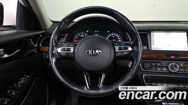 Kia All New K7 3.0 LPI Luxury (арендный автомобиль), 2017 13