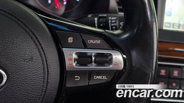 Kia All New K7 3.0 LPI Luxury (арендный автомобиль), 2017 15