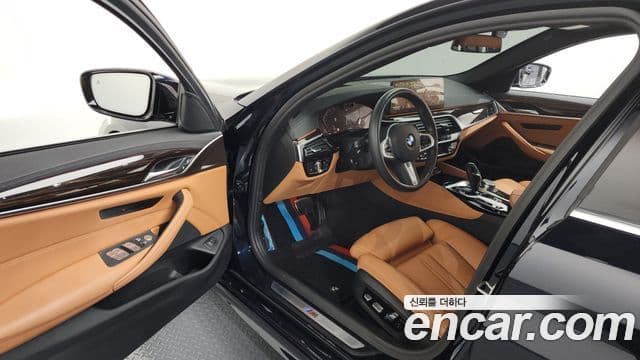 BMW 5시리즈 (G30) 520i M Sport, 2022 10