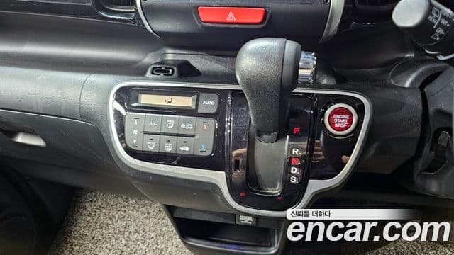 Honda N-BOX 0.6 турбо 2WD, 2015 9