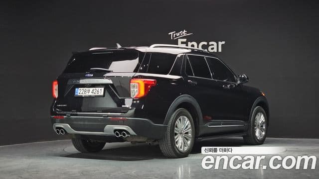 Ford Explorer 6세대, 2021 2