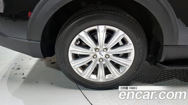 Ford Explorer 6세대, 2021 все фото