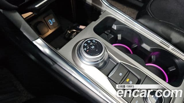 Ford Explorer 6세대, 2021 9