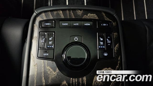 Genesis G80 (RG3) чёрный, 2026 20