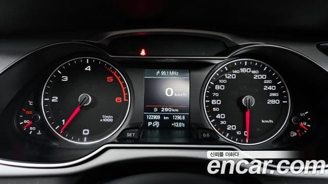 Audi New A4 B8, 2015 4