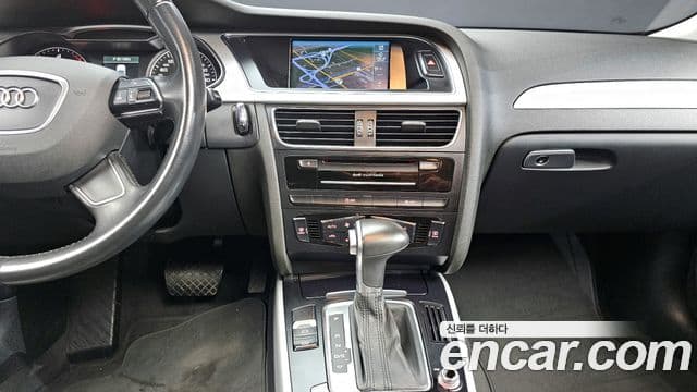 Audi New A4 B8, 2015 10