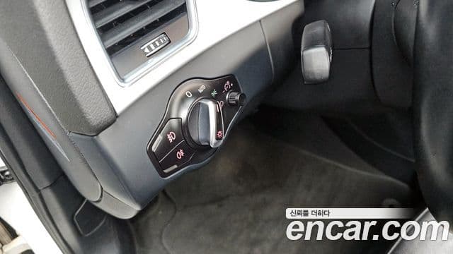 Audi New A4 B8, 2015 7