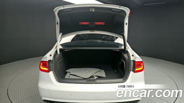 Audi New A4 B8, 2015 12