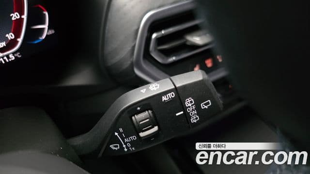 BMW iX3 M Sport, 2025 16