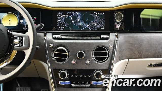 Rolls-Royce Cullinan, 2025 14