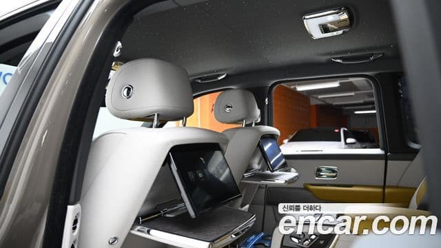 Rolls-Royce Cullinan, 2025 19