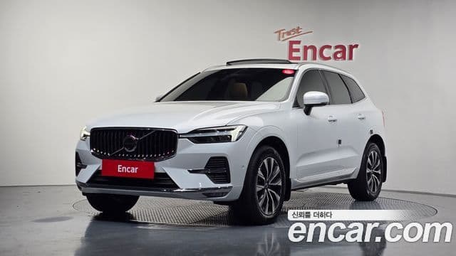 Volvo XC60 2세대 B5 Ultra Bright, 2025 1