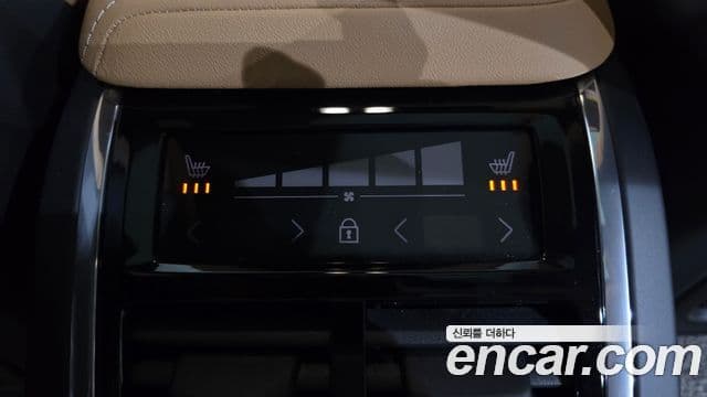 Volvo XC60 2세대 B5 Ultra Bright, 2025 18