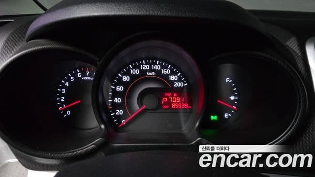 Kia The / новый New Ray люксовая версия, 2018 8