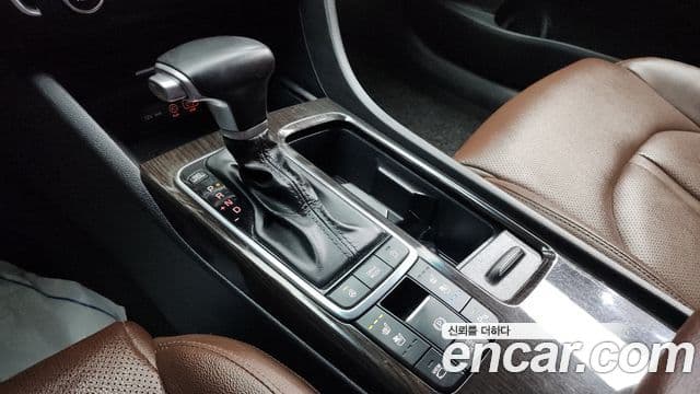 Kia K5 2세대 Noblesse, 2016 9