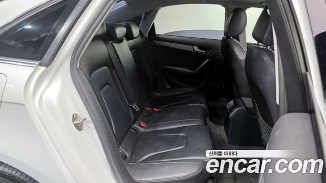 Audi New A4 B8, 2015 8