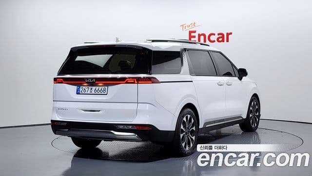 Kia Carnival 4세대 Signature, 2022 2