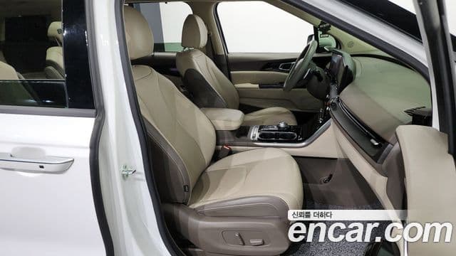 Kia Carnival 4세대 Signature, 2022 12