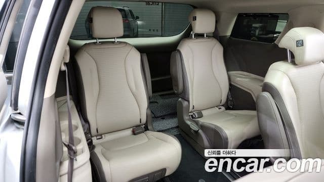 Kia Carnival 4세대 Signature, 2022 18