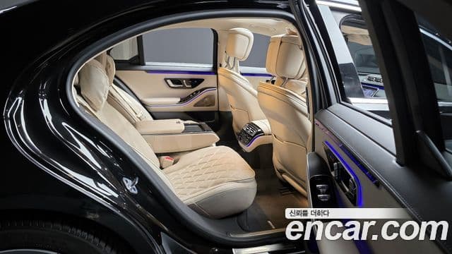Mercedes-Benz S-класс W223 S400 d 4MATIC, 2023 12