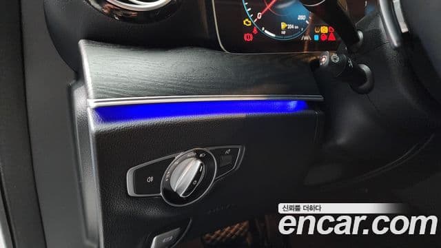 Mercedes-Benz E-класс W213 Avantgarde, 2023 6