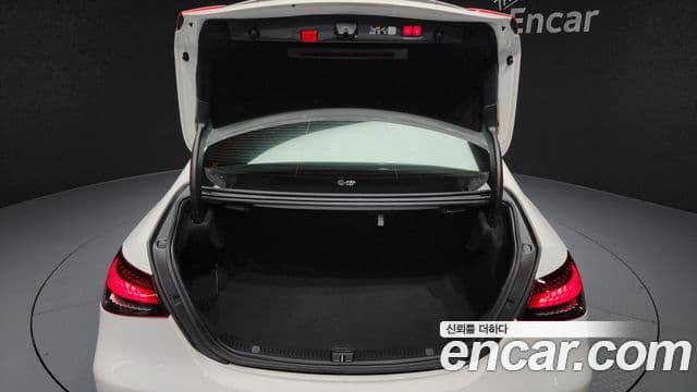 Mercedes-Benz E-класс W213 Avantgarde, 2023 15