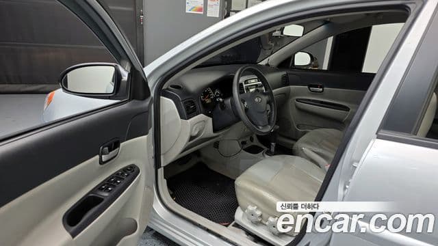 Hyundai 베르나(новый кузов / новое поколение), 2007 10