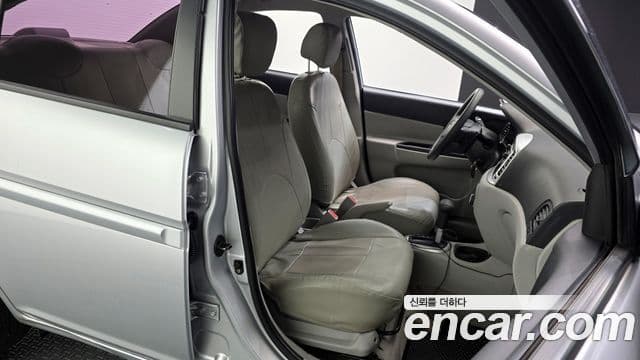 Hyundai 베르나(новый кузов / новое поколение), 2007 12