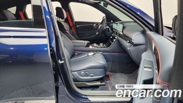 Genesis GV80 купе, 2024 17