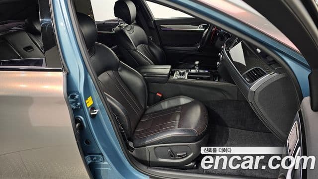 Genesis G80 Sport, 2017 10