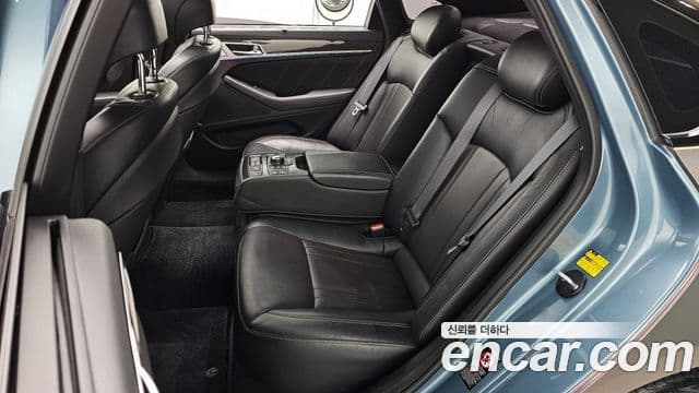 Genesis G80 Sport, 2017 12