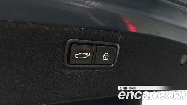 Genesis G80 Sport, 2017 16