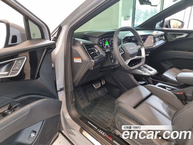 Audi Q4 e-Tron (F4) 45 Premium Sportback, 2025 10