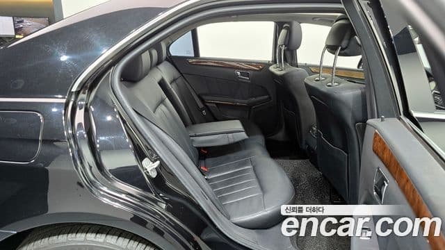 Mercedes-Benz E-класс W212 E300 Elegance, 2011 12