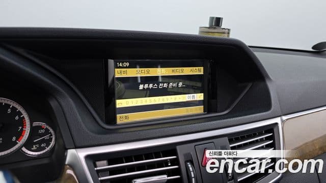 Mercedes-Benz E-класс W212 E300 Elegance, 2011 16