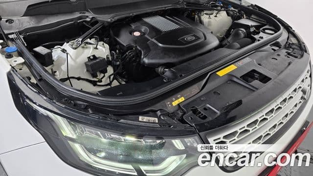 Land Rover Discovery 5 3.0 TD6 HSE, 2018 6